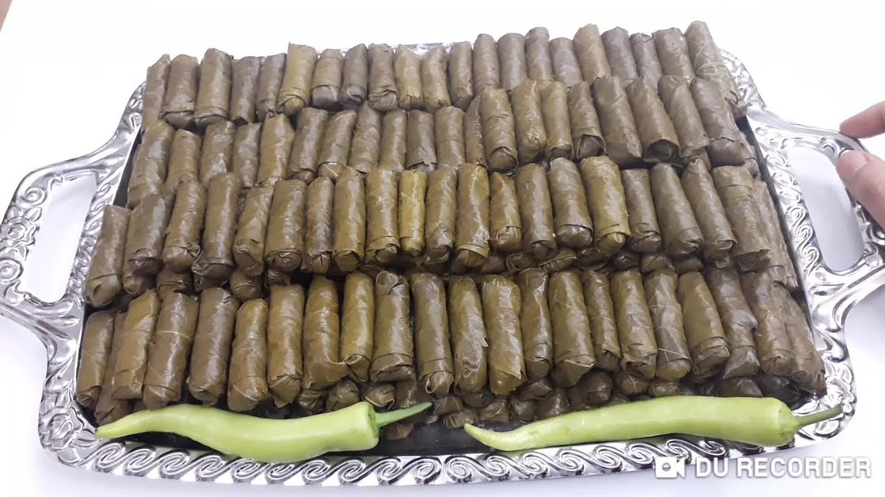 ملك العزومات يشعل الأسواق لماذا وصل سعر ورق العنب لـ 200 جنيه قبل رمضان وموعد الإنخفاض 2 لف ورق العنب