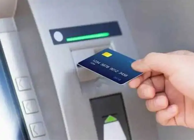 لو ماكينة الATM بلعت الفيزا تعرف على 6 خطوات تنفذ البطاقة الاتمانية بسرعة 5 خطوات تنفذ البطاقة الاتمانية
