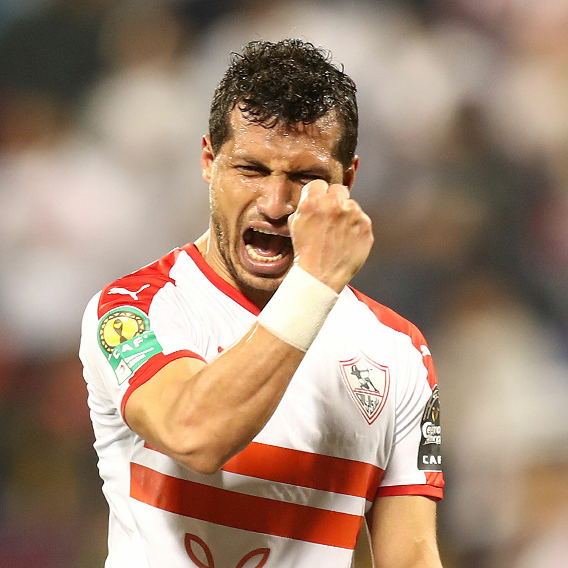 طارق حامد يودع الملاعب من قلب ستاد القاهرة وسط دموع الملايين 4 مسيرة حافلة لـ طارق حامد