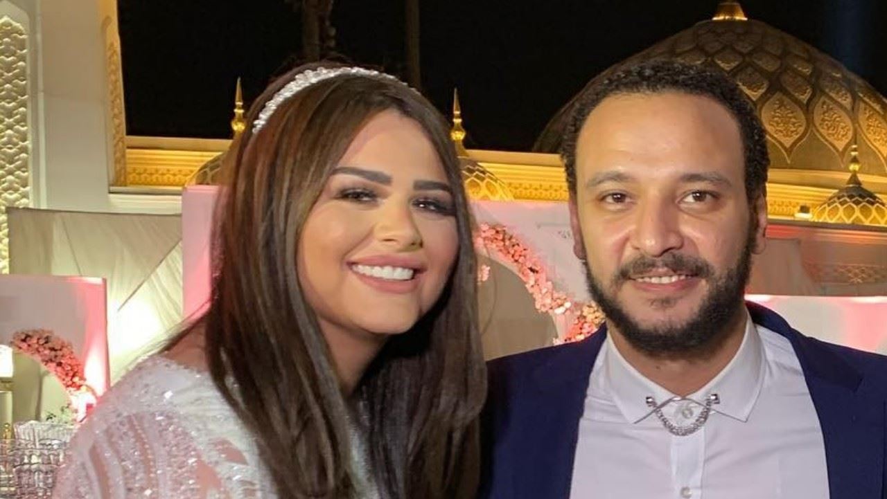 طلاق هادئ ينهي قصة حبهما انفصال أحمد خالد صالح وهنادي مهنا 3 أحمد خالد صالح