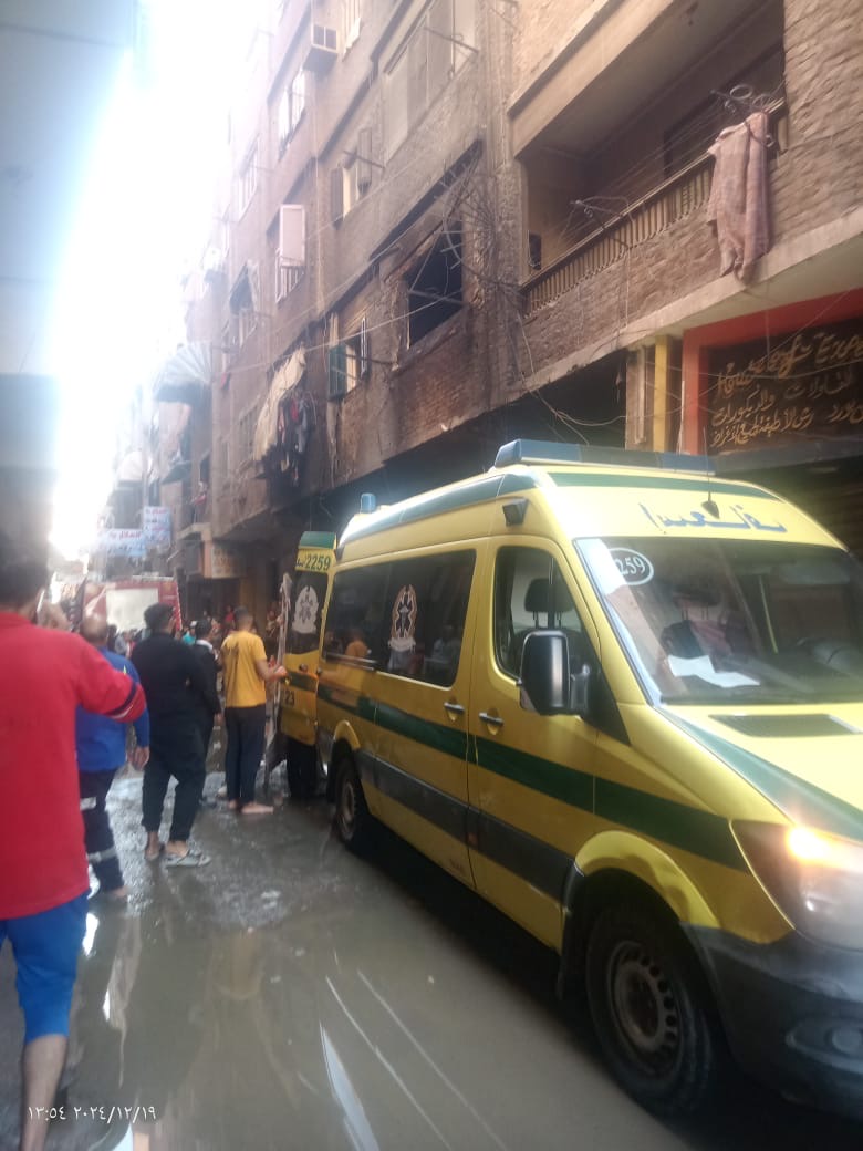 تفاصيل حريق أحد أشهر الشوارع التجارية في بورسعيد والمتضررين يصرخون خسائر بالملايين 3 حريق محل شمع
