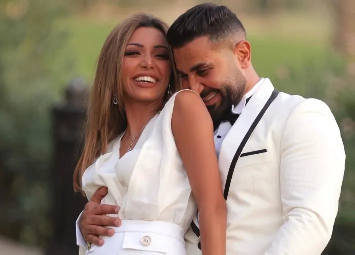 أحمد سعد يفجر مفاجأة مع عمرو أديب ويكشف سر بوست الطلاق الثالث 4 أحمد سعد