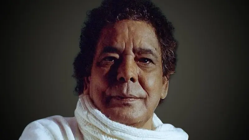 خبر عاجل عن الكينج محمد منير بعد تعرضه لوعكه صحية وهذا ماكشفه مدير أعماله 3 الكينج