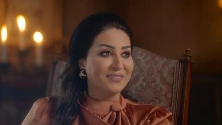 هل هربت الفنانة وفاء عامر عقب توريطها مع البلوجر ام مكة وتجارة الاعضاء 3 وفاء عامر توجه الشكر للرئيس
