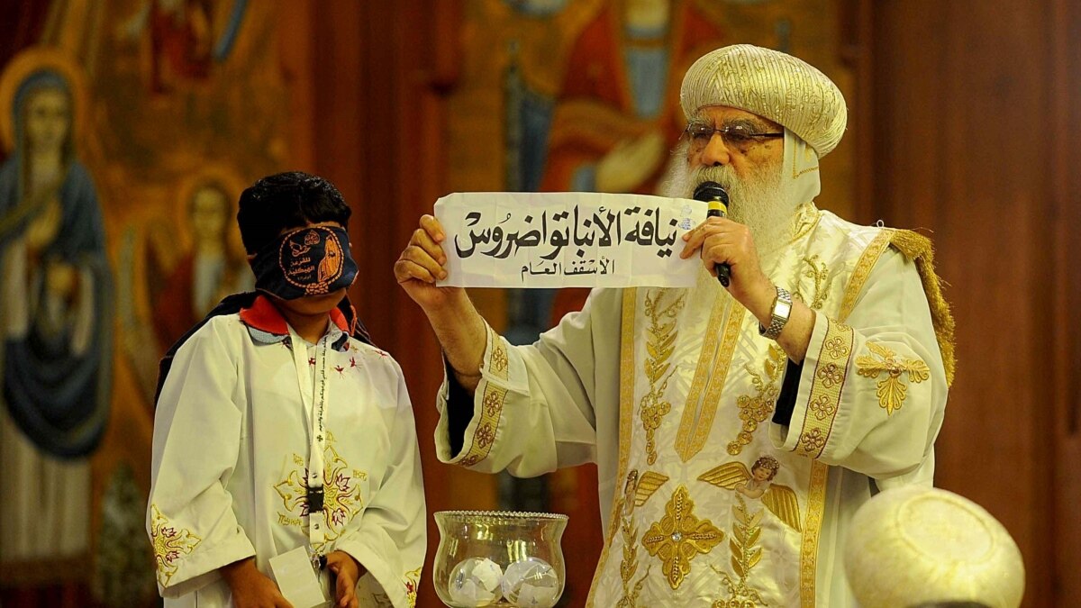 منارة الحكمة وسند الكنيسة البابا تواضروس يحيي تذكار رجل المهام الصعبة الأنبا باخوميوس في هذا الموعد 4 تجليس البابا تواضروس