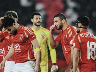 6 غيابات بفريق النادي الأهلي ضد الجونة بالدوري المصري 3 رامي ربيعة يفاجئ النادي الأهلي