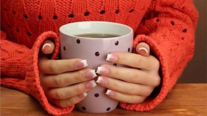 وداعًا للكرش 7 عادات يومية لحرق دهون البطن في 21 يومًا بدون رياضة 3 شاى الحلبة ينسف دهون البطن