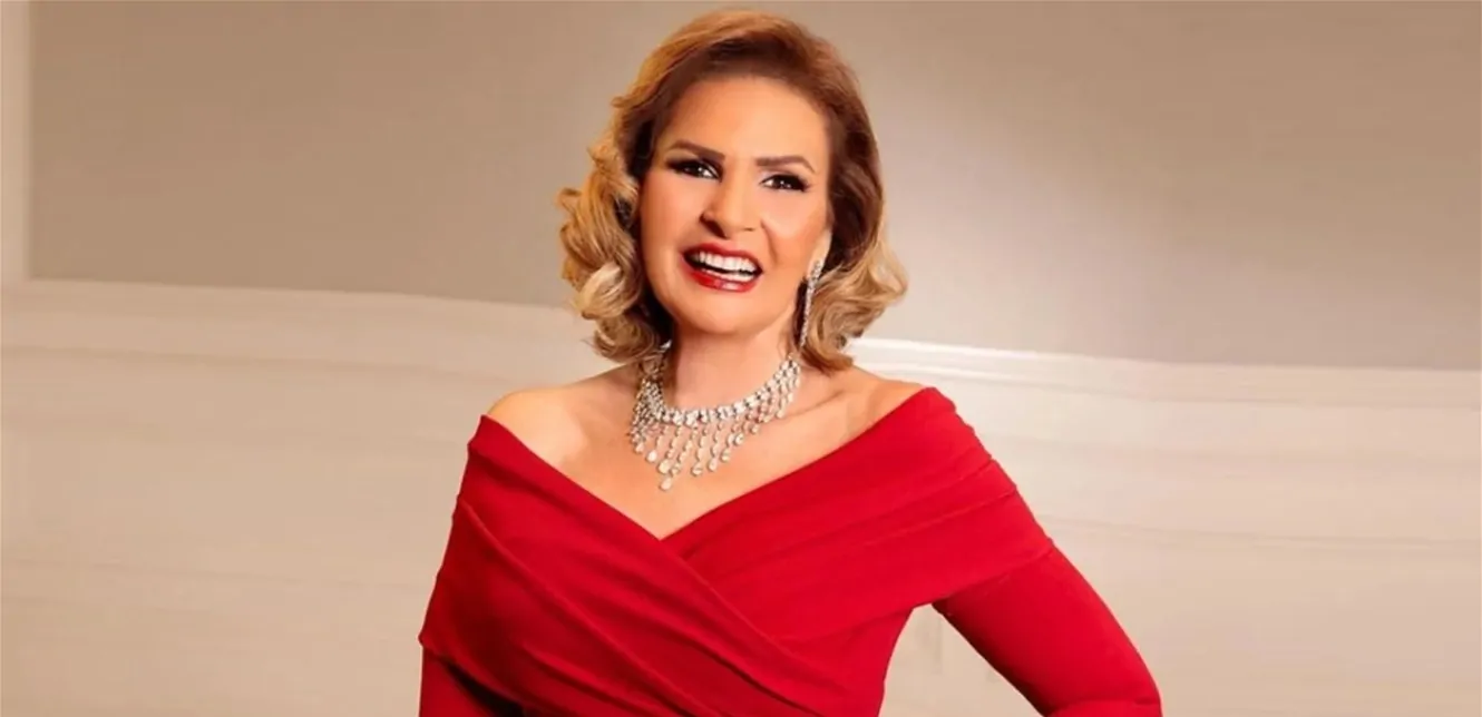 الميديا جننت الناس يسرا تخرج عن صمتها بعد إنتشار صورة لها مع عادل إمام 4 تكريم يسرا