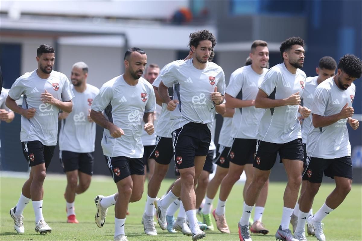 النادي الأهلي يتخذ قرار جديد بشأن 6 لاعبين بالفريق الأول بالقلعة الحمراء 4 معسكر النادي الأهلي