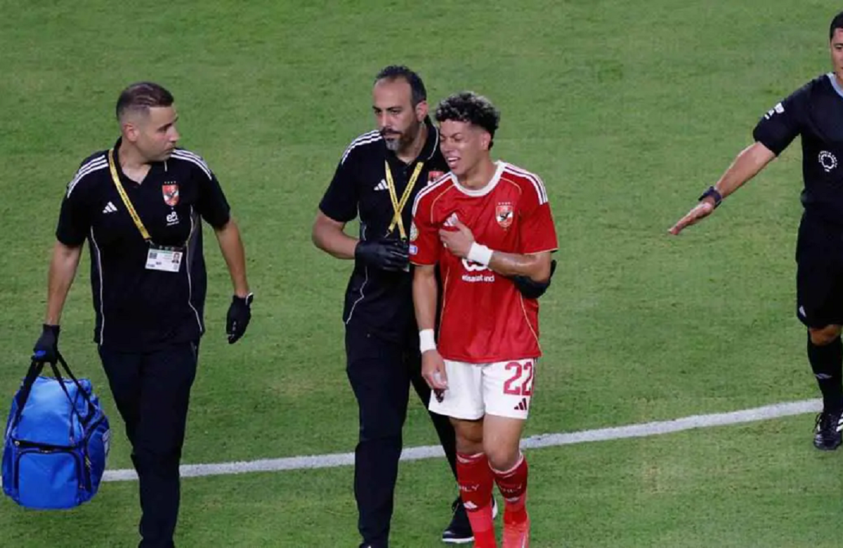 إمام عاشور يتسبب بغرامة بالملايين وتوبيخ من الفيفا للنادي الأهلي 2 غياب إمام عاشور