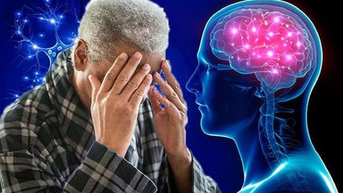 العلامات الأولى للخرف قد تبدأ من الساقين قبل الدماغ وطبيب أعصاب يوضح 5 علامات تحذيرية لمرض الخرف