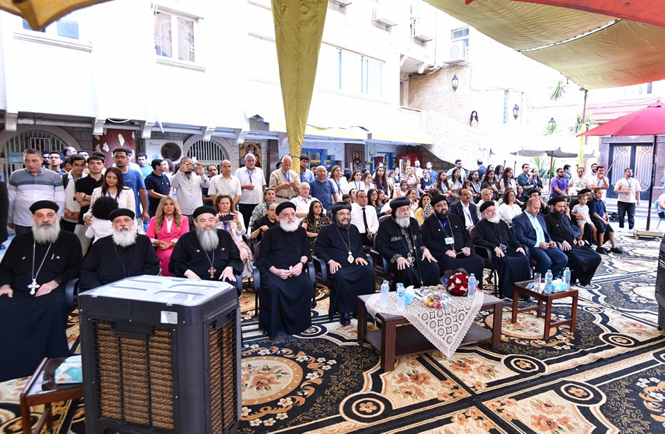 بالصور البابا تواضروس الثاني يشهد فعاليات منتدى شباب الإسكندرية 5 261 687 073740 65