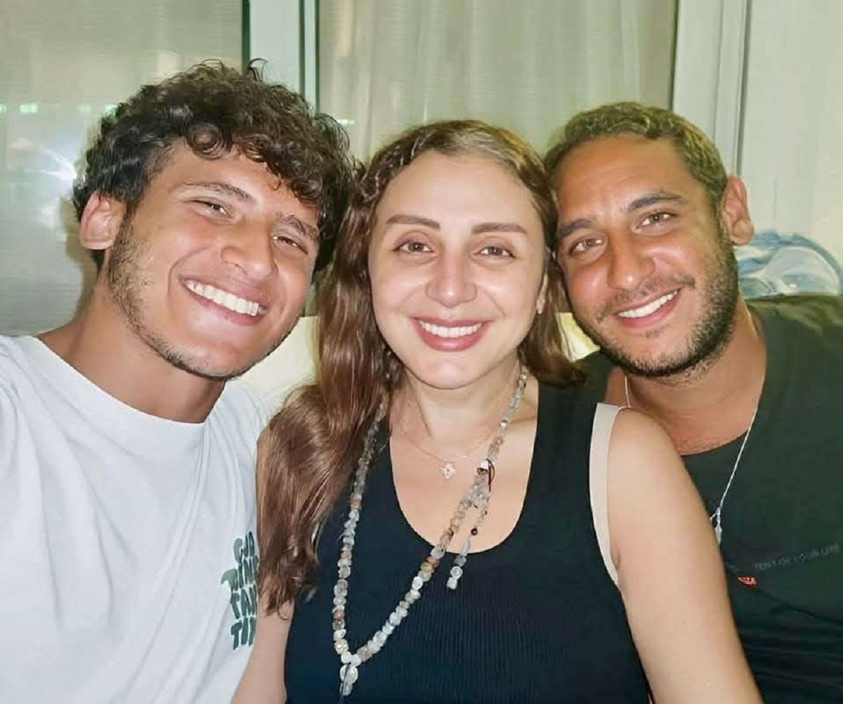 ندمان وبحبك وهفضل جنبك عمرو أديب يوجه رسالة مؤثرة لأنغام 4 أزمة الفنانة أنغام الصحية