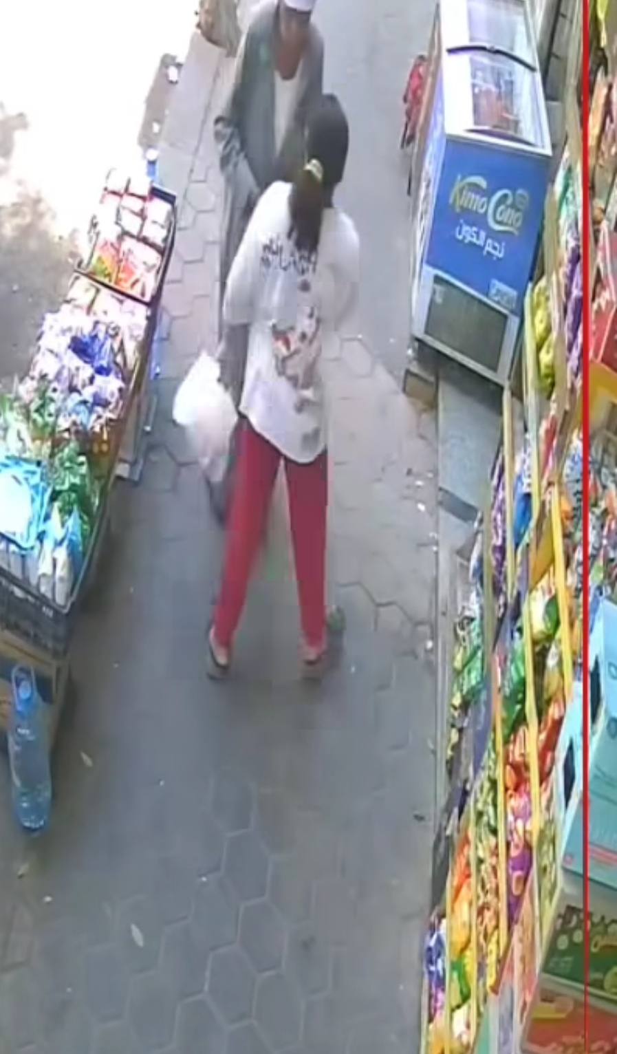 ارحموا أطفالنا من التريند وزيرة التضامن عن فتاة الشيبسي العطاء من أجل الإنسان لا من أجل الشهرة 2 هايدي طفلة الشيبسي