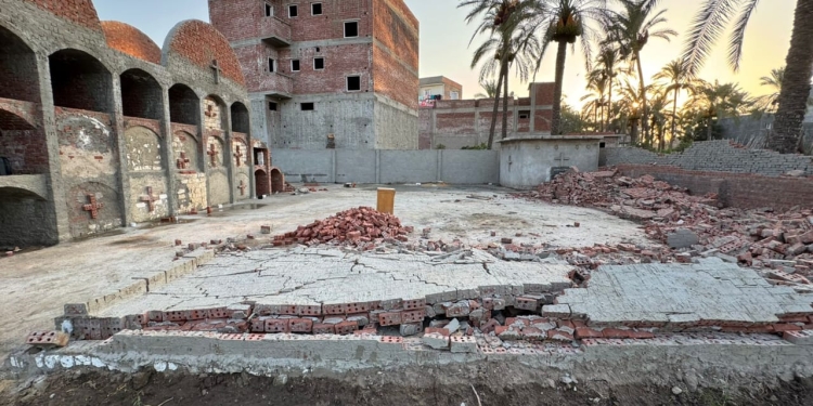 لبناء سور مقابر الأقباط قرار مجلس رشيد بعد هدمه للسور من يعوّض الخسائر 4 بناء سور مقابر الأقباط