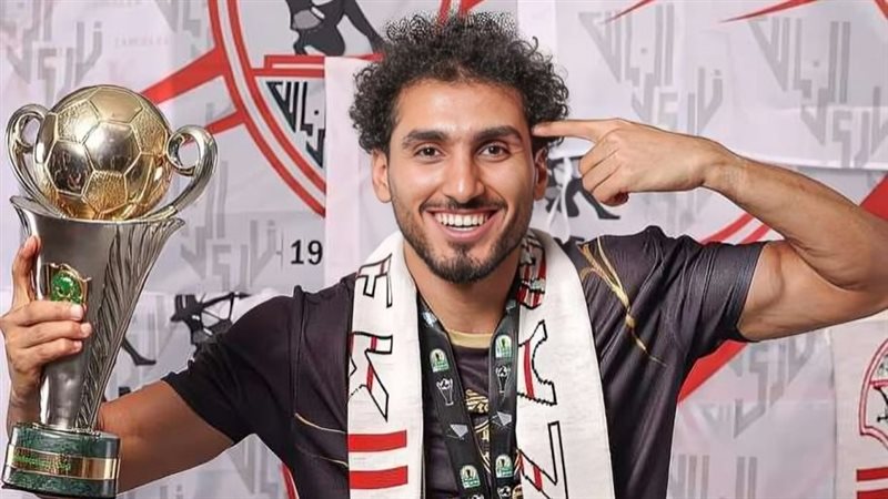 أزمة داخل نادي الزمالك بسبب أحمد حمدي لاعب الوسط وغموض حول مستقبله مع الفريق 3 استبعاد اللاعب أحمد حمدي