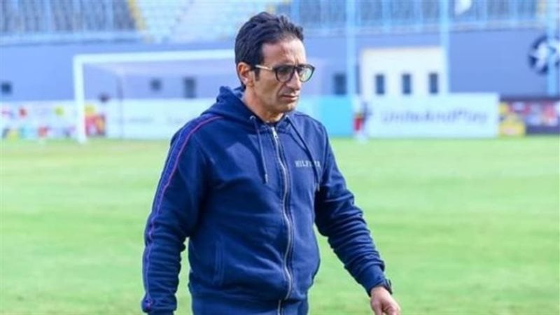 بعد هزيمة الفريق أمس نادي مصري شهير يقيل مدربه وعقوبات بالجملة على اللاعبين 2 نادي الإتحاد يقيل أحمد سامي