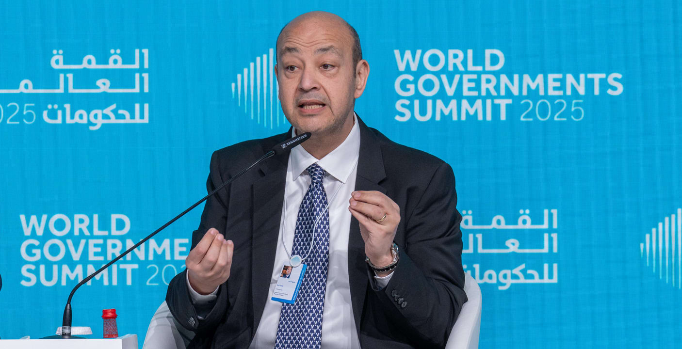 قلبي يقطر دما تعليق الإعلامي عمرو أديب عن تعادل الأهلي مع إنبي 2 عمرو أديب