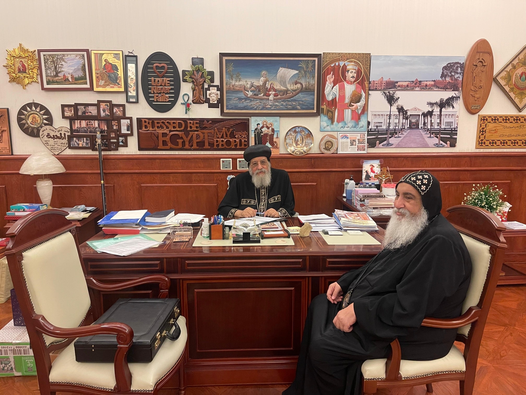 بالصور تفاصيل لقاء البابا تواضروس الثاني برئيس أساقفة هامبورج واستقبال نيافة الأنبا دانيال الأنبا بولا 3 لقاء البابا تواضروس الثاني البابا لنيافة الأنبا دانيال