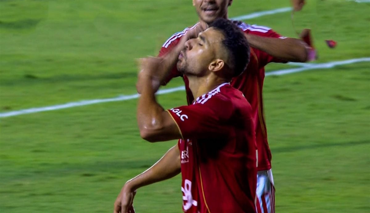 مصائب الأهلي لا تأتي فرادى تريزيجيه ينضم لـ زيزو في مستشفى القلعة الحمراء 2 تريزيجيه