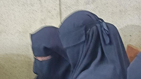 كواليس جديدة تعلنها والدة أطفال دلجا عن انهاء حياة زوجها وأبنائها الستة بعد ما دخلوا القـبر طلعناهم تاني 2 ام اطفال دلجا بالمنيا