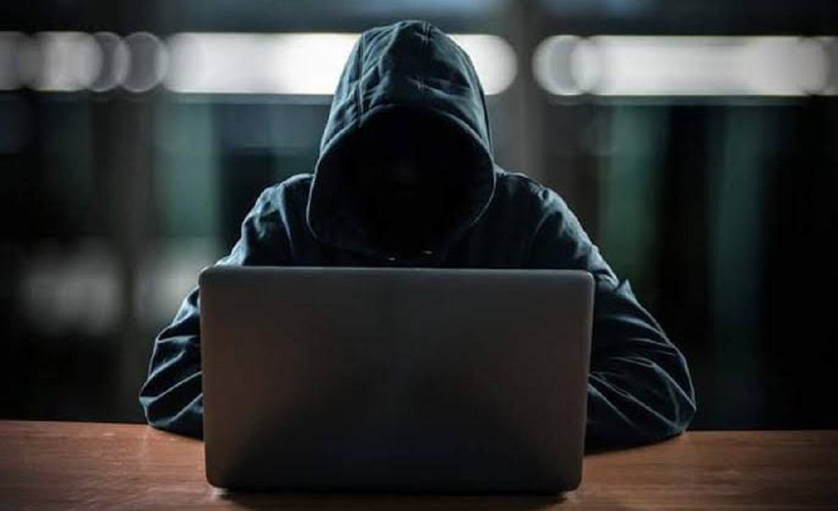ازاى تحمي نفسك من الوقوع في فخ الوظائف المزورة عبر الإنترنت 4 ازاى تحمي نفسك من الوقوع في فخ الوظائف المزورة