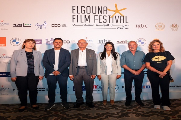 نجيب ساويرس يؤكد دعوة الفنان محمد سلام لحضور مهرجان الجونة السينمائي 5 مهرجان الجونة 2025