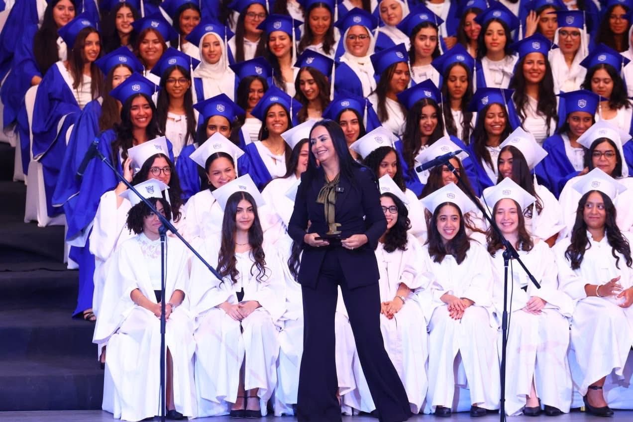 وزيرة التضامن توجه رسالة بحفل تخرج طالبات كلية رمسيس للبنات باحثات وفنانات سيصنعن مستقبل مصر 3 وزيرة التضامن بحفل تخرج طالبات كلية رمسيس