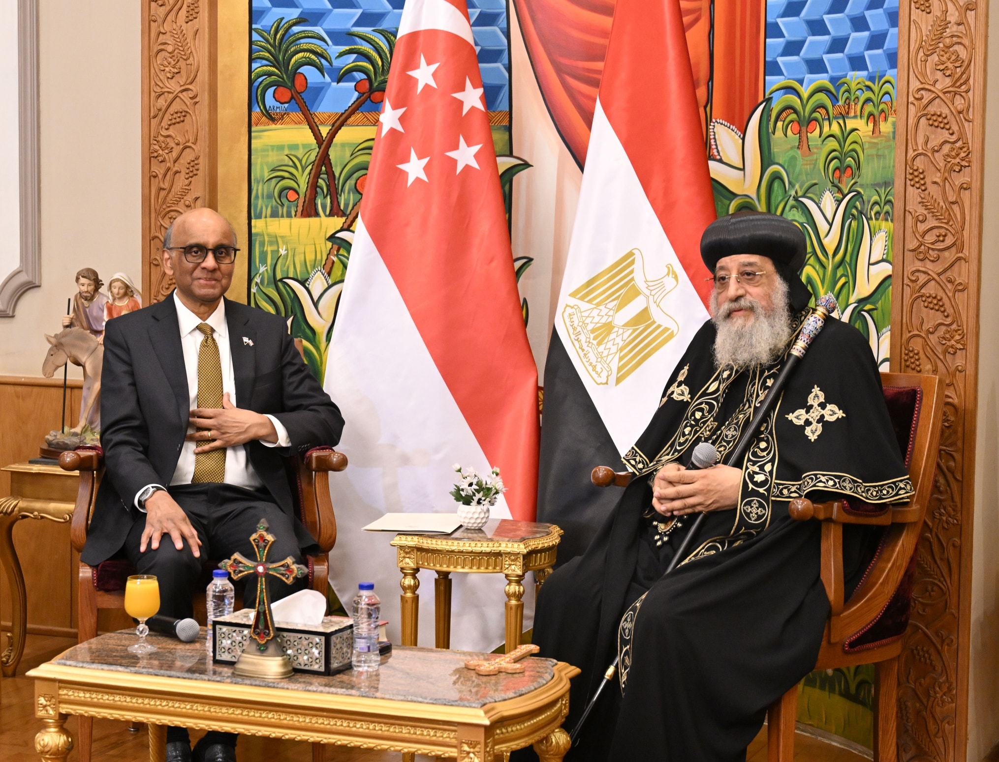بالصور تفاصيل لقاء البابا تواضروس الثاني برئيس جمهورية سنغافورة والسيدة قرينته 3 رئيس جمهورية سنغافورة، والسيدة قرينته