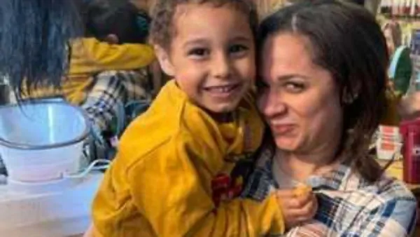 تعليق الفنانة رحمة أحمد بعد خروجها من المستشفى وأزمتها الصحية 4 الفنانة رحمة أحمد وابنها مصطفى