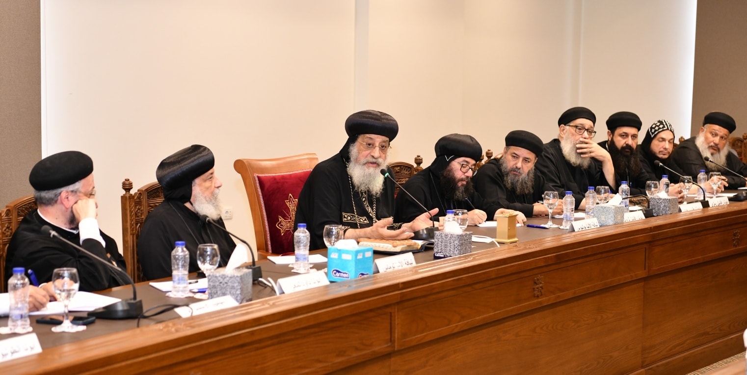 بالصور البابا تواضروس الثاني يشهد ندوة نظمها المعهد القبطي للتدبير الكنسي والتنمية 4 البابا تواضروس الثاني