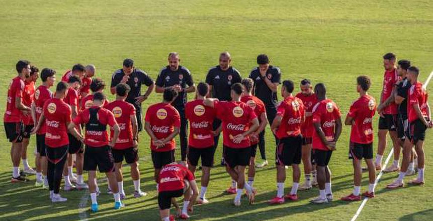الأهلي يتلقى ضربة موجعة قبل لقاء القمة أمام الزمالك 7 غيابات تضرب الفريق 4 تحديات كبيرة لمدرب الأهلي
