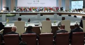 في مؤتمر الدوحة زلة لسان اعتذر عنها أمير قطر ما القصة 3 القمة العربية تدعم جهود الوساطة الدولية