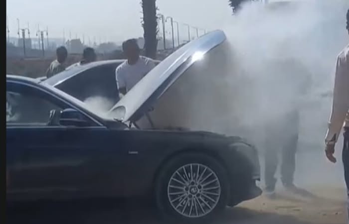 النجاة من كارثة شوبير يروي تفاصيل احتراق سيارته ويؤكد إصالة المصريين أنقذتني 4 نجاة الإعلامي أحمد شوبير من حريق