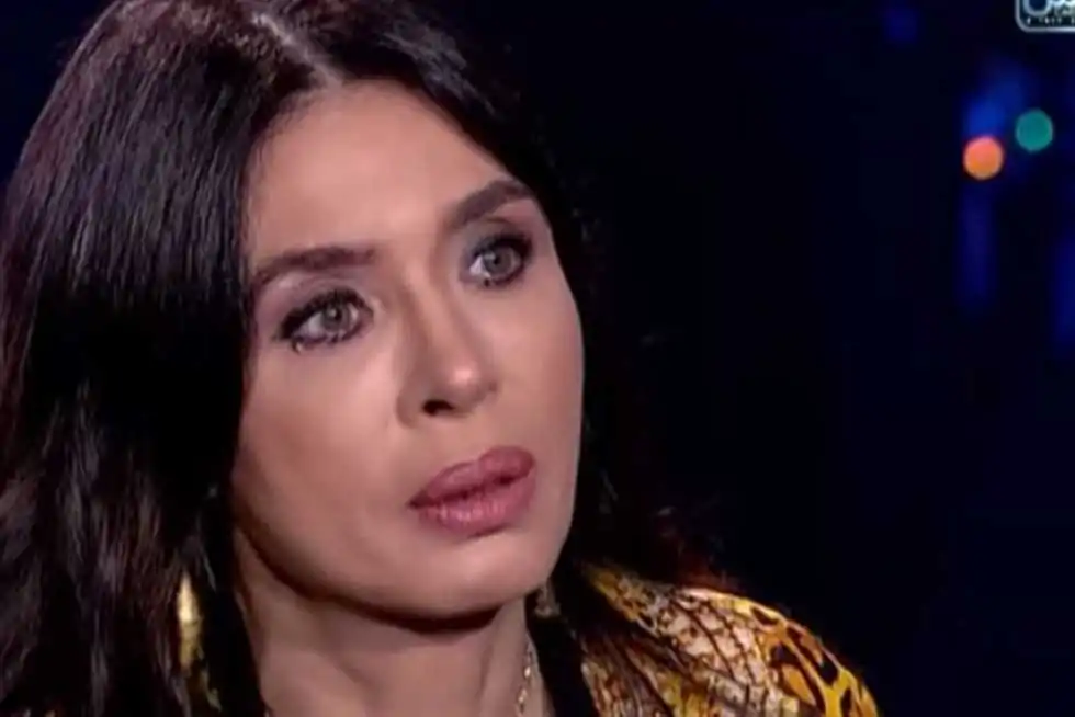 الفنانة دينا ترد على الانتقادات في افتتاح أكاديمية الرقص الشرقي 3 دينا الراقصة