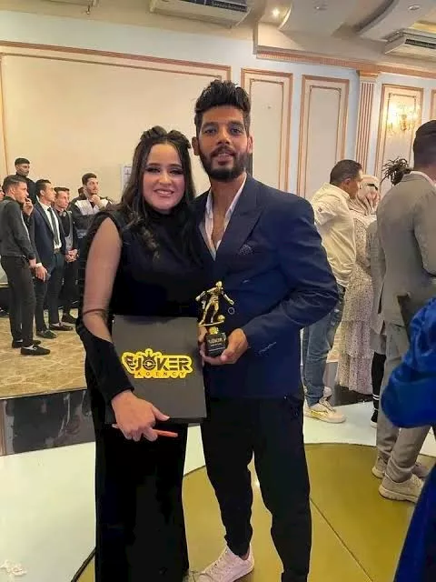 تصريح غريب وغامض من زوجة اللاعب الراحل إبراهيم شيكا يثير مواقع التواصل الاجتماعي 2 زوجة اللاعب الراحل إبراهيم شيكا