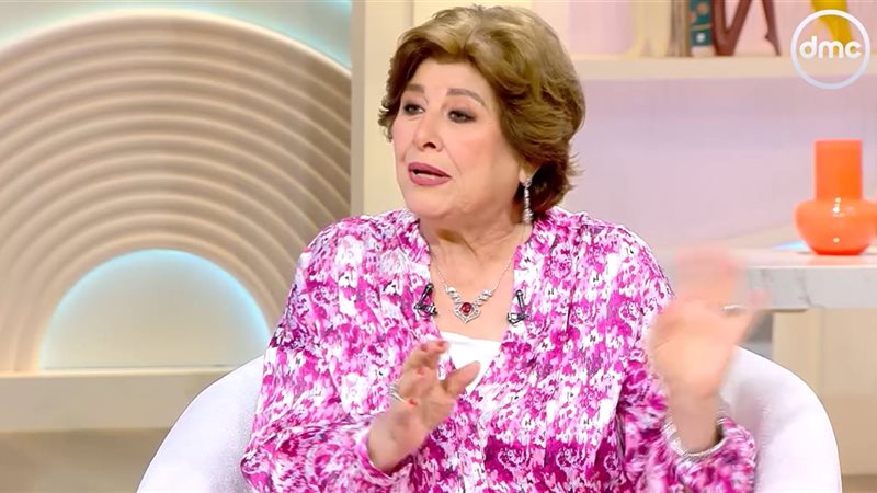الإعلامية فريدة الزمر تكشف تفاصيل سرقة فيلتها وما فعلته الخادمة معها 5 الزمر تكشف تفاصيل سرقة فيلتها 4