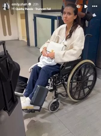 زوجة مينا مسعود على كرسي متحرك عقب أيام من حفل الزفاف 3 زوجة مينا مسعود على كرسي متحرك