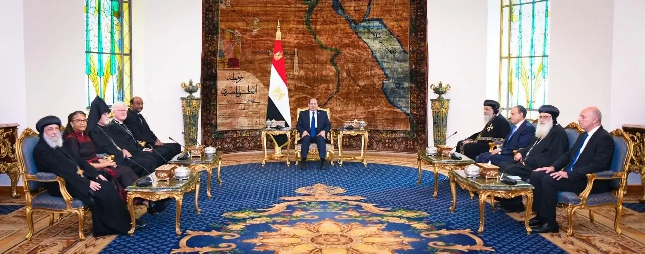 بالصور الرئيس السيسي يستقبل البابا تواضروس الثاني ووفد مجلس الكنائس العالمي 3 الرئيس السيسي يستقبل البابا تواضروس الثاني ووفد مجلس الكنائس العالمي