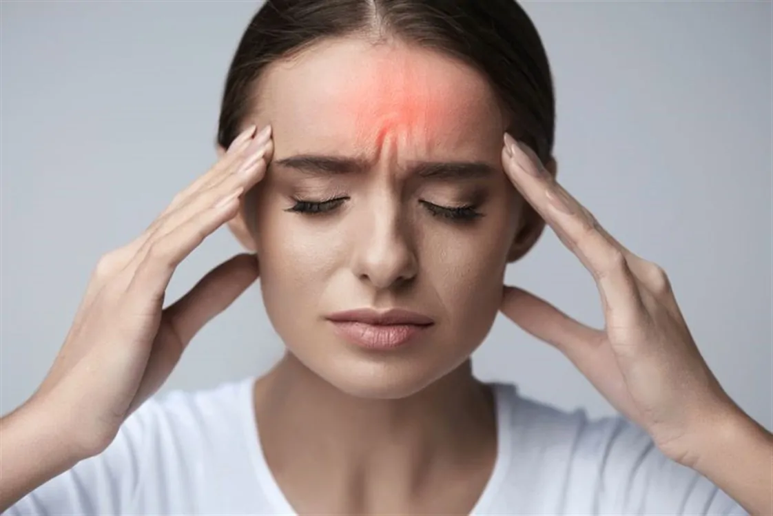أسباب غريبة للصداع لاترتبط بضغط الدم أو نقص النوم 4 أسباب غريبة للصداع