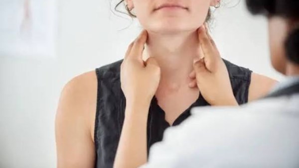 أعراض قصور الغدة الدرقية وأسبابها الخفية كيف يمكنك اكتشافها قبل فوات الأوان؟ 3 أعراض قصور الغدة الدرقية