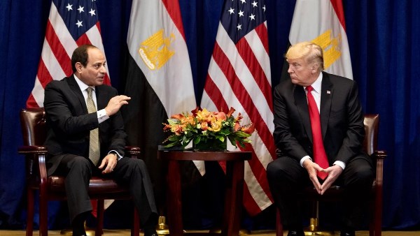 لماذا وجه الرئيس السيسي دعوة لـ ترامب لحضور مراسم توقيع اتفاق وقف إطلاق النار خبير سياسي يوضح 2 توجيه الرئيس السيسي دعوة لـ ترامب