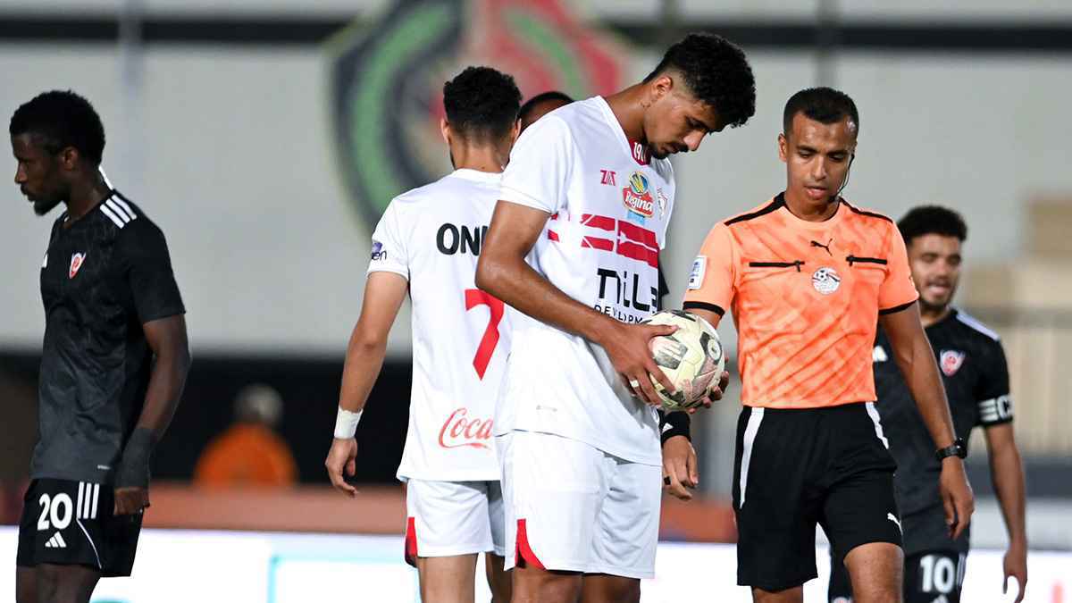 مفاجأة يكشفها شقيق حسام عبدالمجيد بشأن عقد اللاعب مع الزمالك 3 المدافع حسام عبدالمجيد