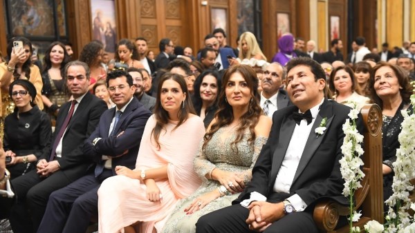 أول صور وفيديوهات من زفاف نجل هاني رمزي بحضور وزير الرياضة ونجوم الفن داخل كنيسة بالقاهرة 3 حفل زفاف نجل هاني رمزي