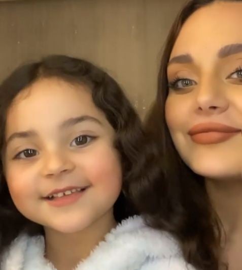 ابنة هيفاء وهبي تخرج عن صمتها وتتوعد مروجي شائعة زواجها 2 ابنة هيفاء وهبي تخرج عن صمتها