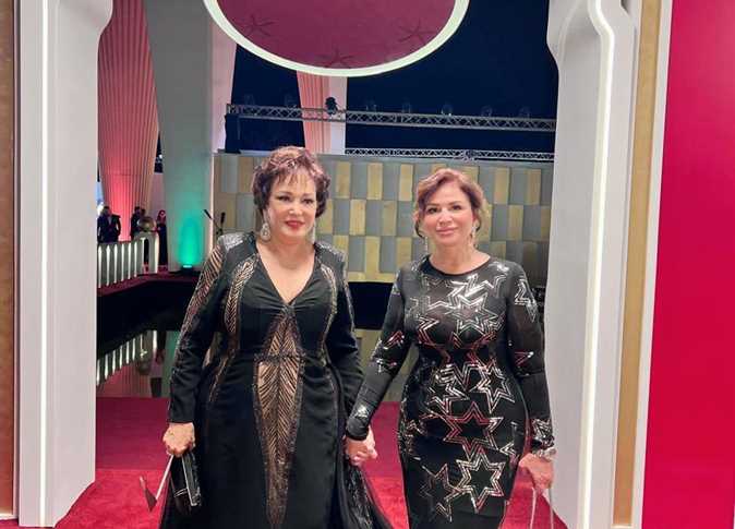 إلهام شاهين تنشر صور افتتاح مهرجان الجونة السينمائي 2025 وتعلق على تكريم منه شلبي 4 افتتاح مهرجان الجونة السينمائي
