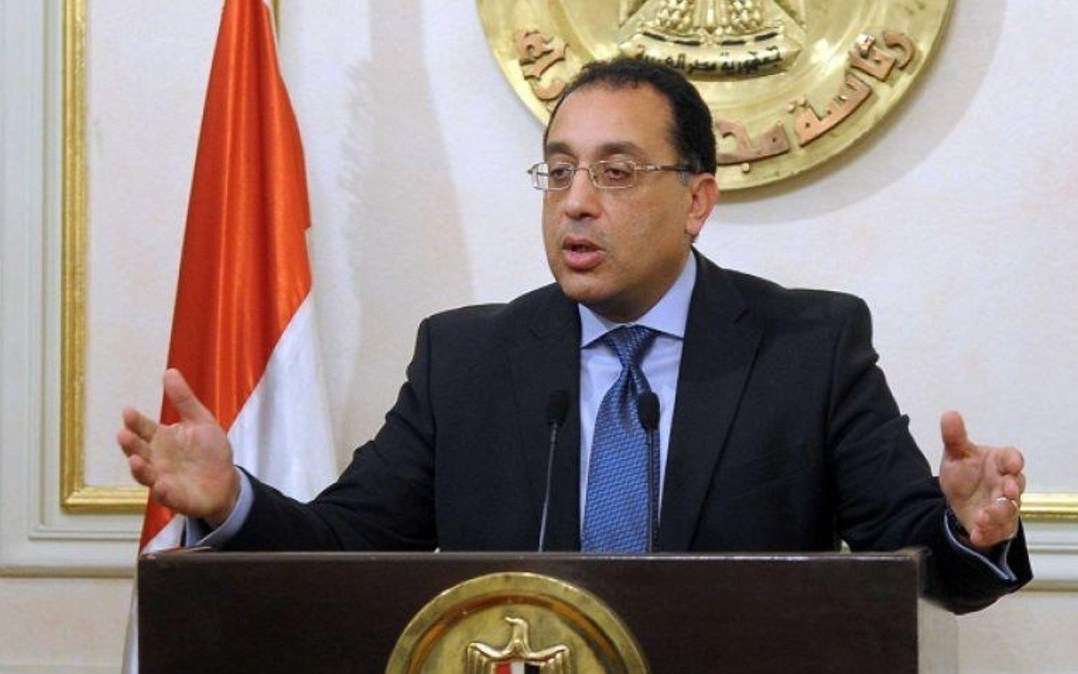 رئيس الحكومة يوجه رسالة للمصريين عقب نجاح صفقة علم الروم 6 صفقة علم الروم