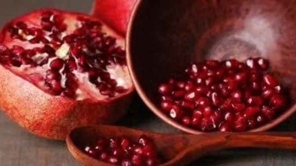 قشور الرمان تحمل قوة خارقة ضد السرطان لا ترميها بعد اليوم 2 قشور الرمان