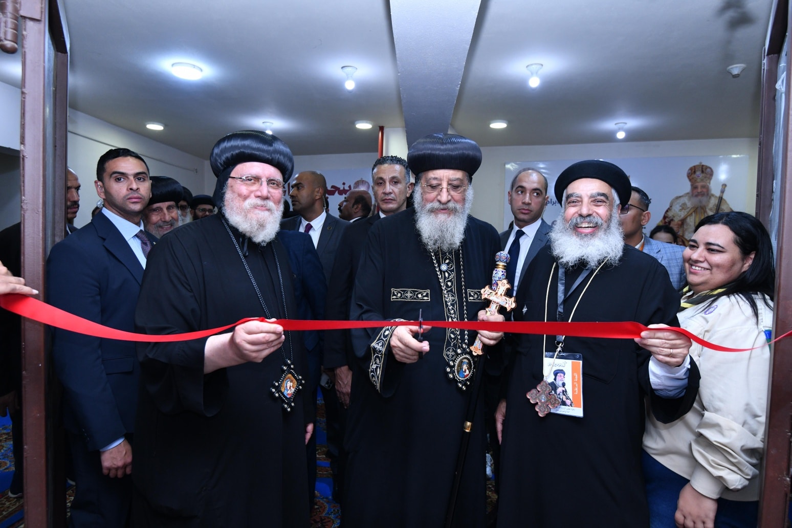 بالصور البابا تواضروس الثاني يتفقد كنيسة العذراء ومارجرجس بمدينة الأمل ومبنى خدماتها 3 البابا تواضروس الثاني