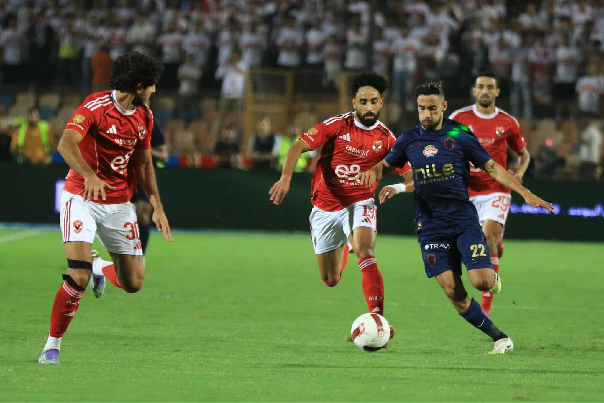 مفاجأة صادمة لجماهير نادي الزمالك قبل لقاء السوبر المصري يعلنها الإعلامي عمرو الدرديري 4 النادي الأهلي و الزمالك